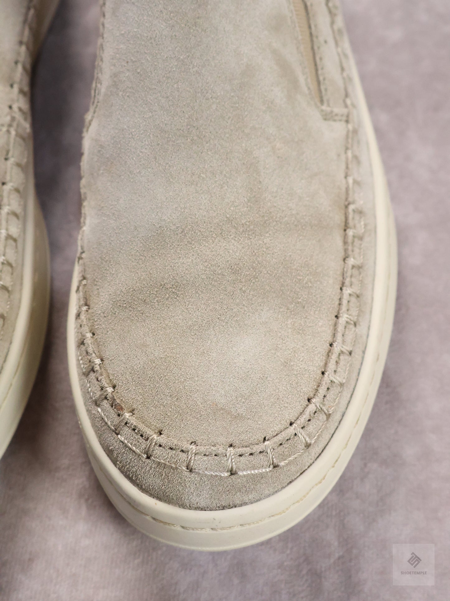 Alignbrand Ventura Slip-On Suede Sneaker