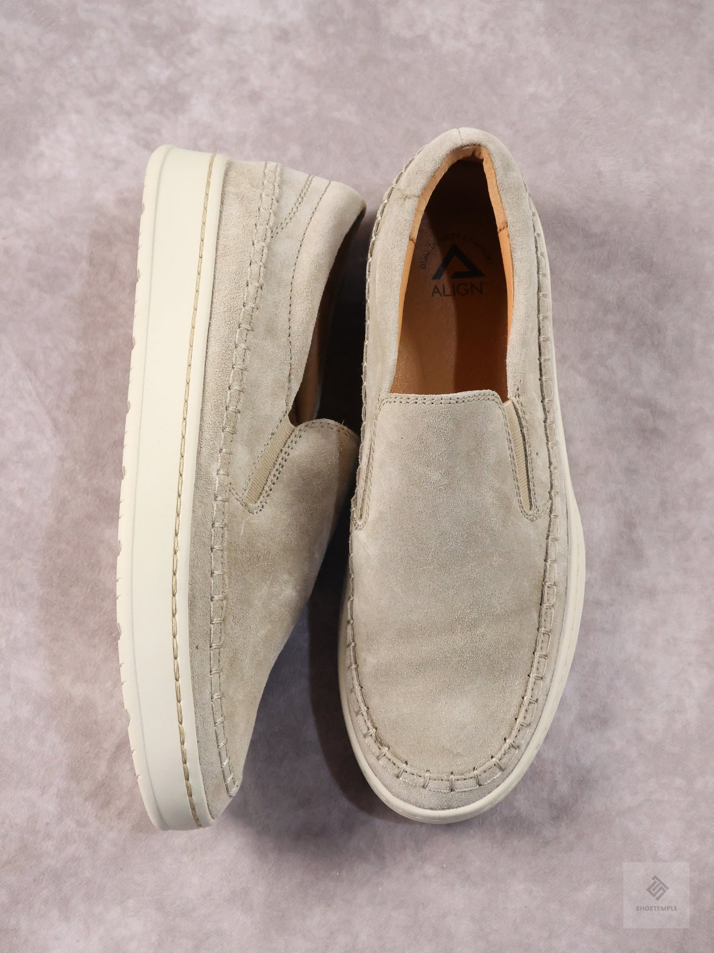 Alignbrand Ventura Slip-On Suede Sneaker