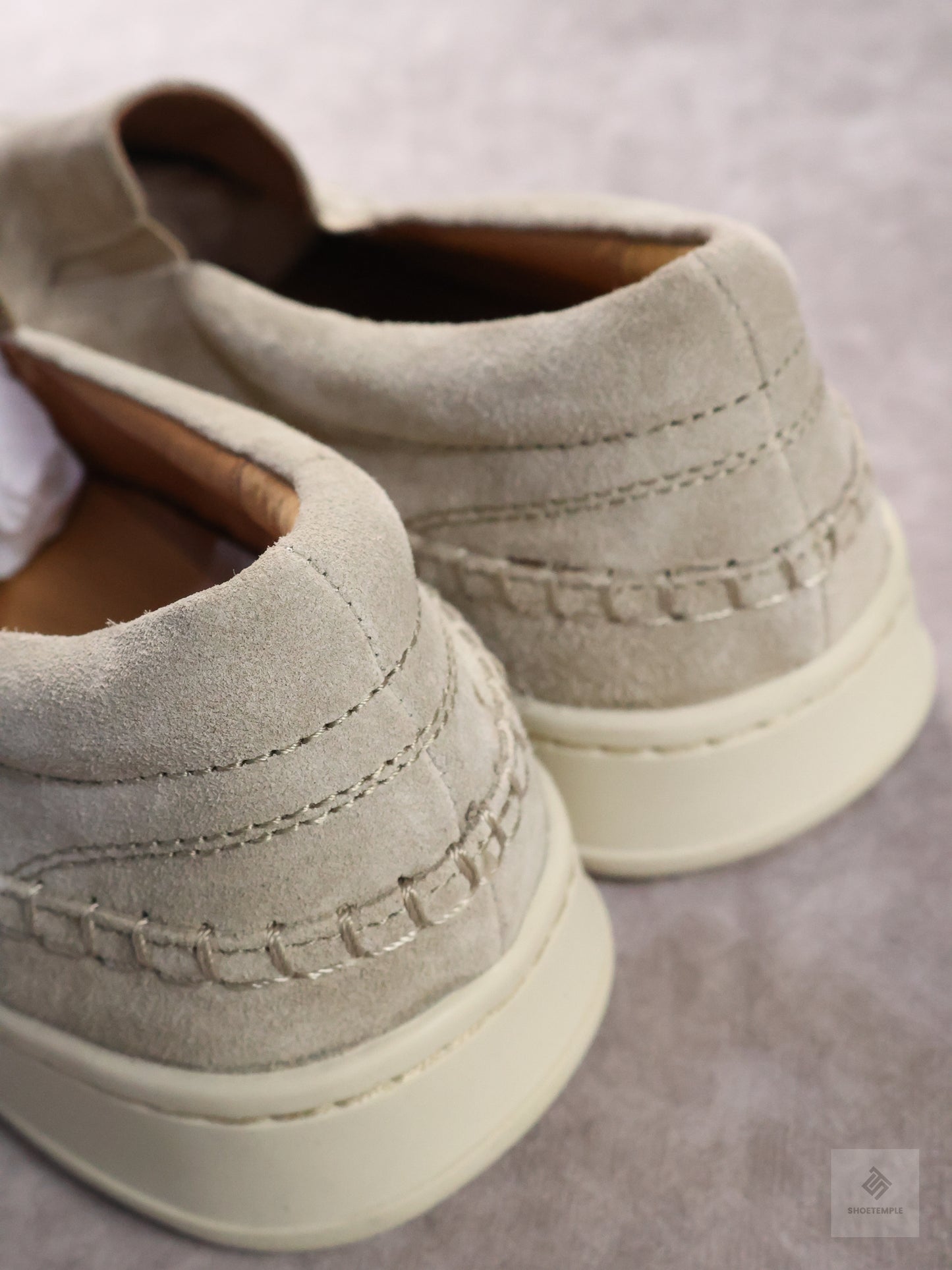 Alignbrand Ventura Slip-On Suede Sneaker