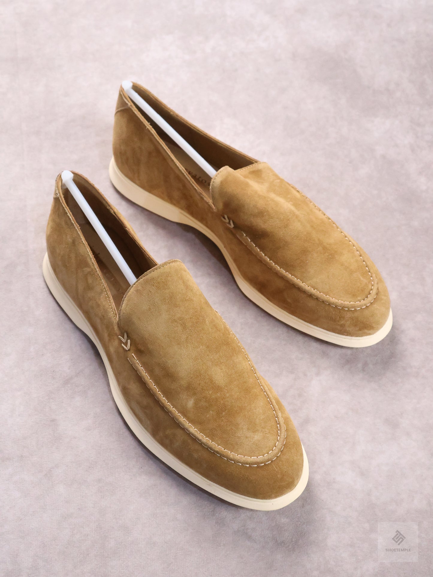 John Varvatos Men's Thompson Venetian Loafer