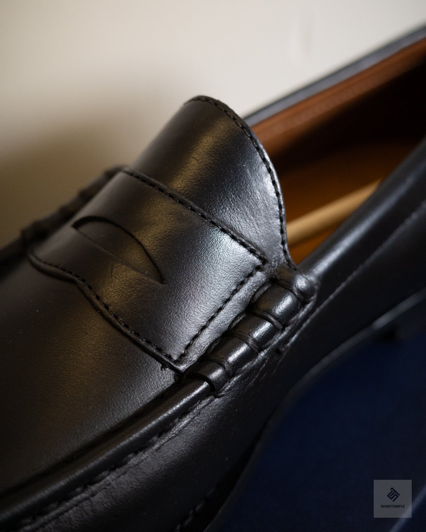 Brooks Brothers Penny Loafers - Black