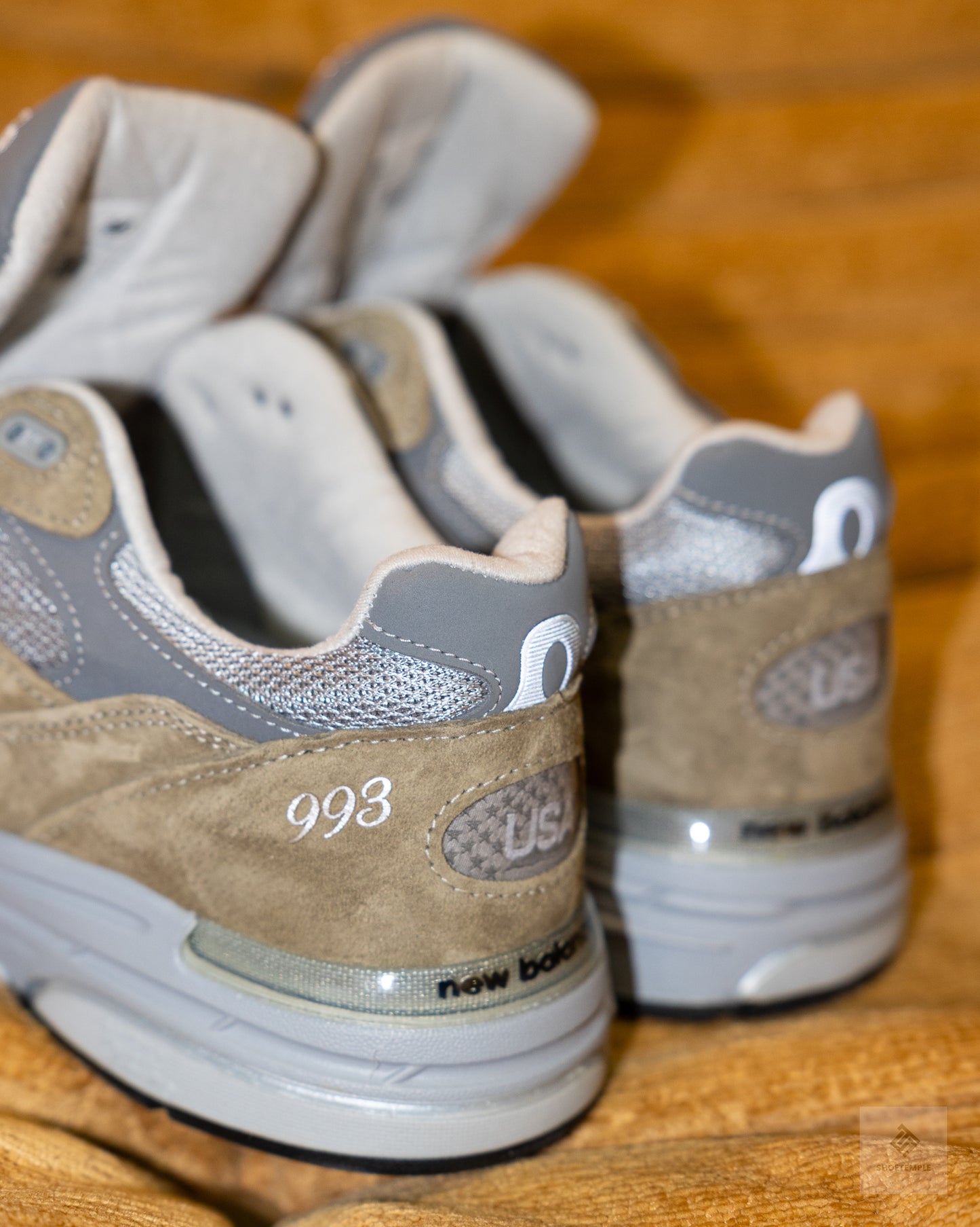 New Balance 993 Made in USA 'Heritage Pack - Covert Green' sneaker.