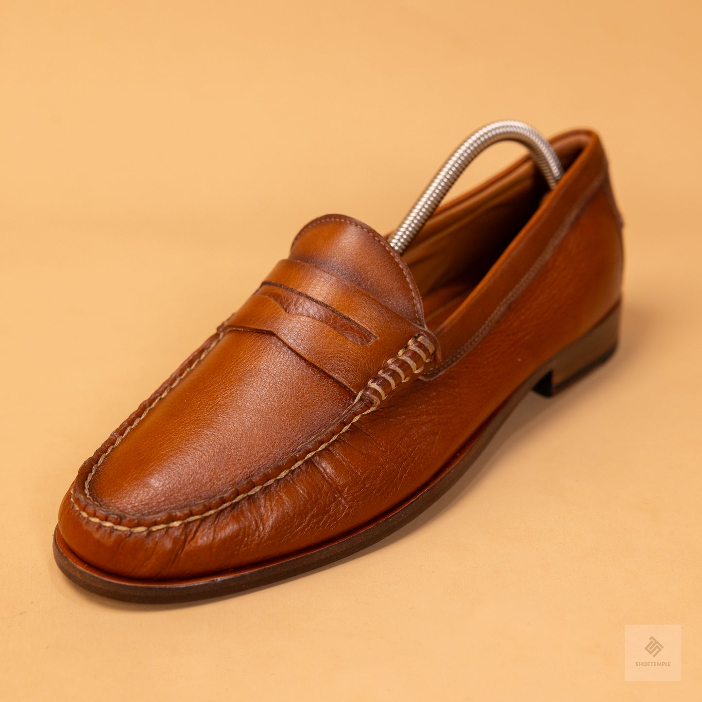 JOHNNIE-O Men’s Clubhouse Penny Loafer