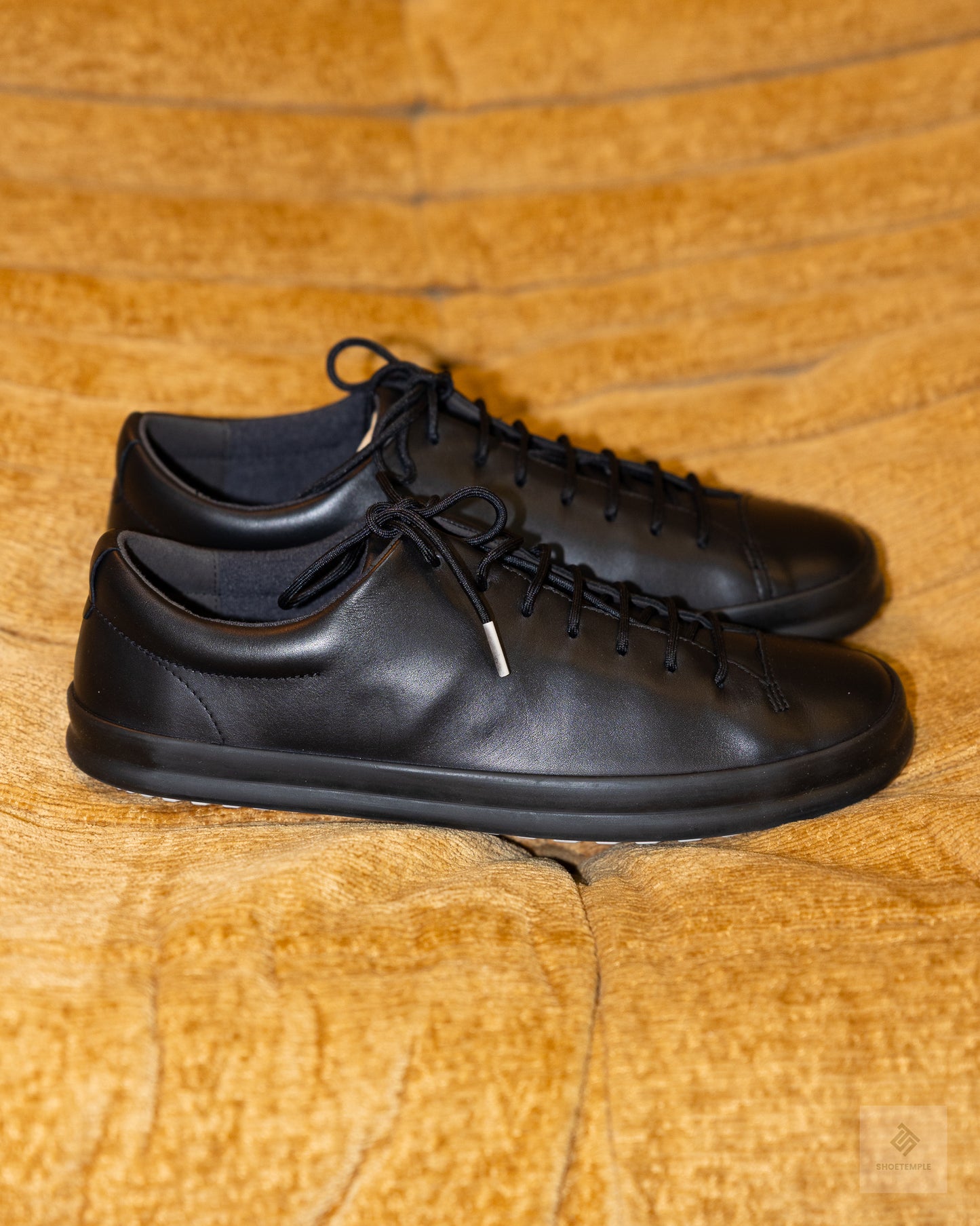Black Leather Camper Chasis Sport sneakers