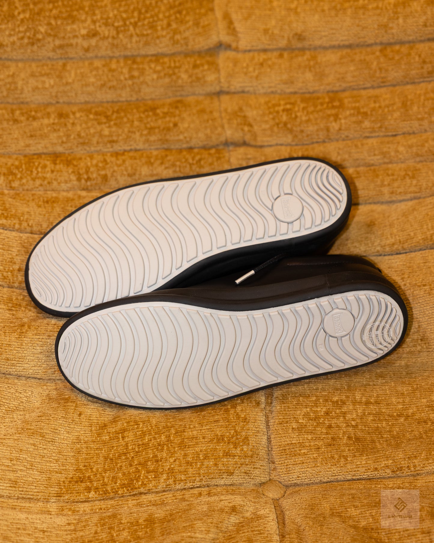 Black Leather Camper Chasis Sport sneakers