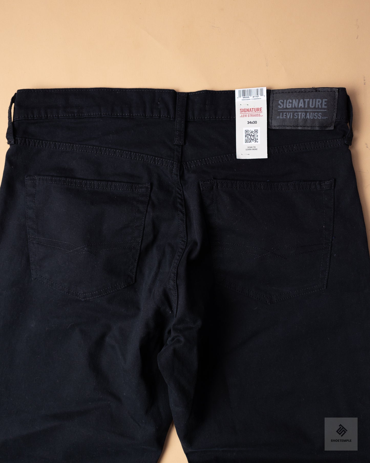 Levi Strauss Signature Athletic Hybrid Chino