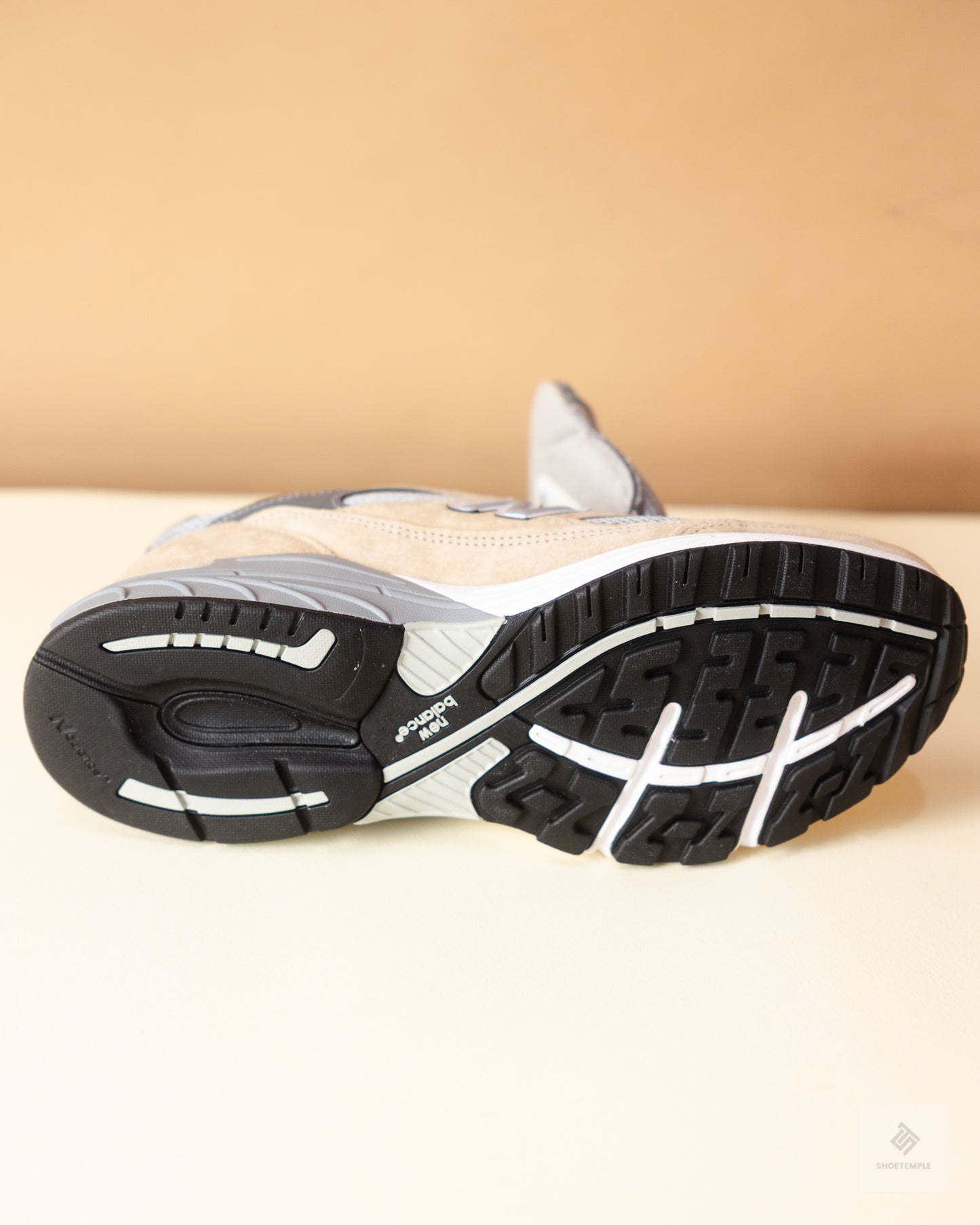 New Balance 993 Made in USA "Incense Grey"