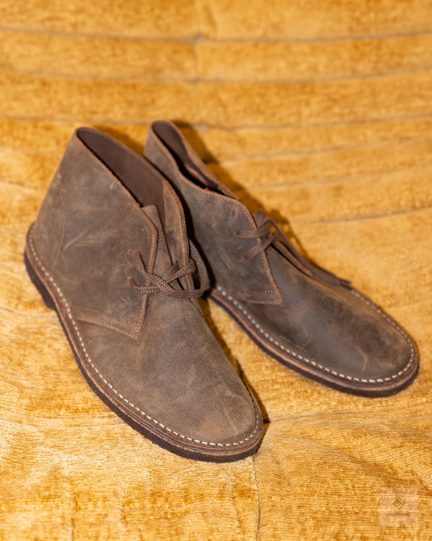 J.Crew MacAlister chukka boots in brown leather.