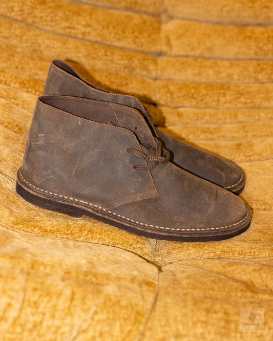 J.Crew MacAlister chukka boots in brown leather.