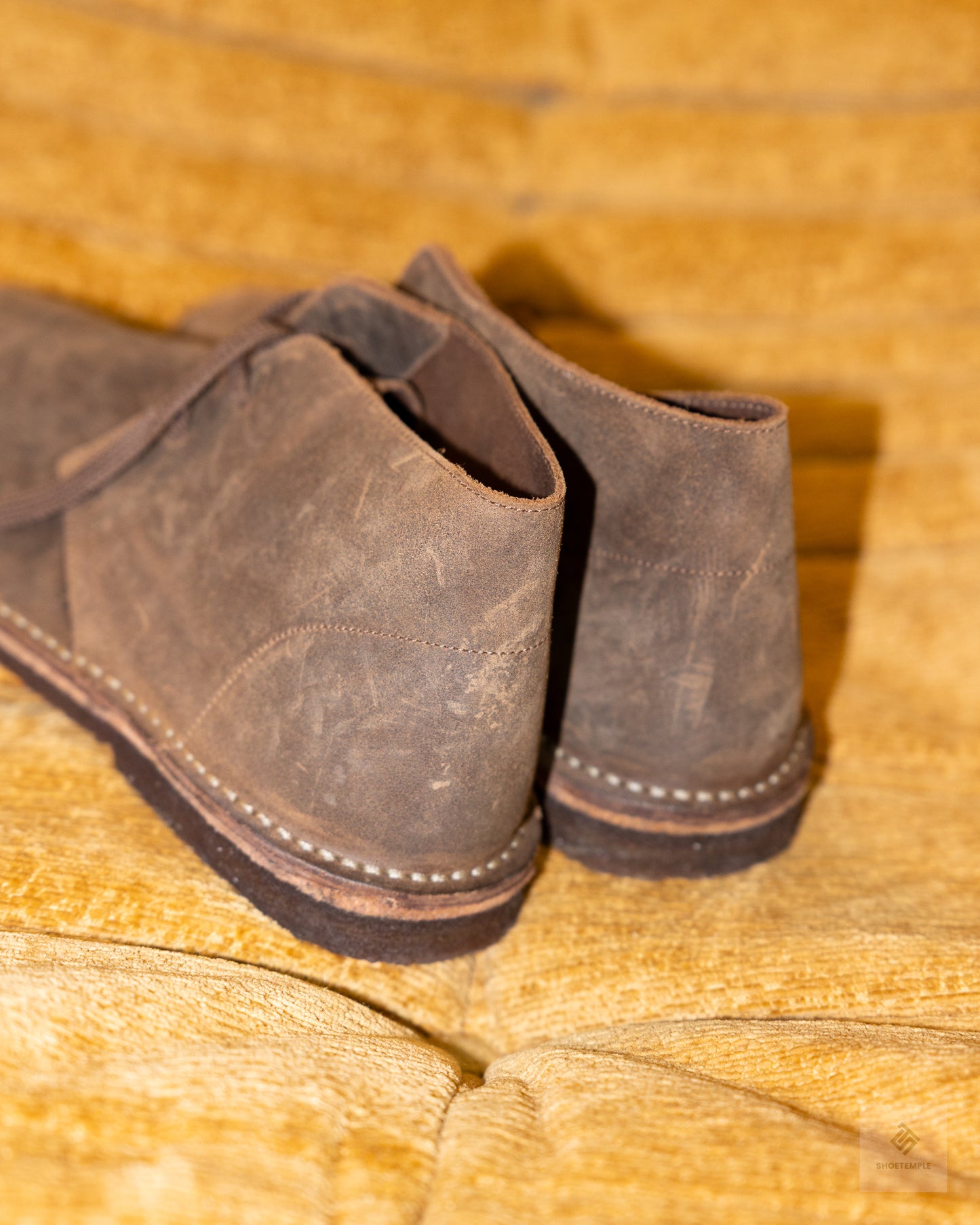 J.Crew MacAlister chukka boots in brown leather.