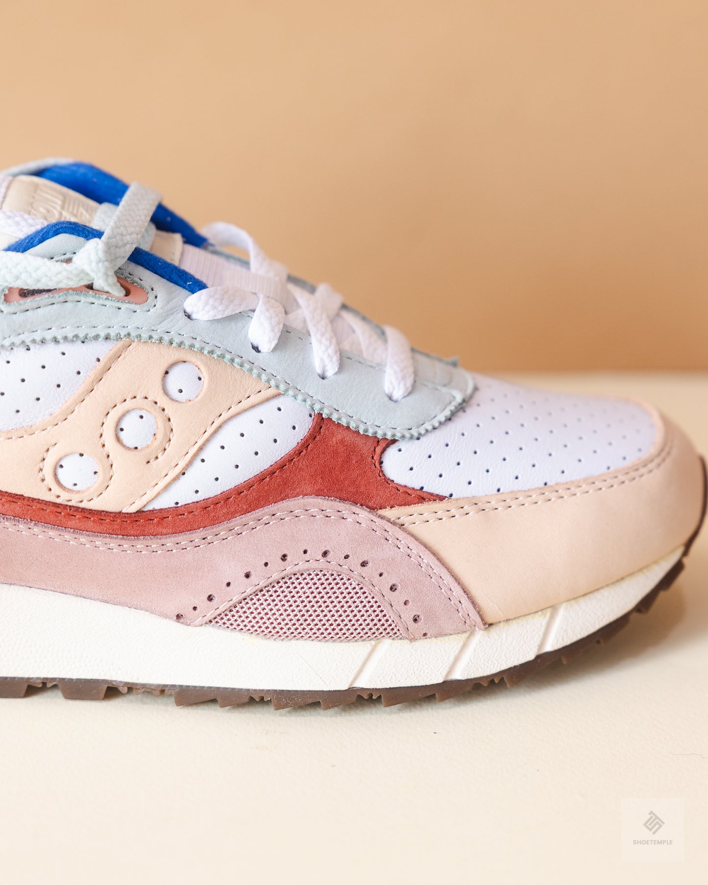 Saucony Shadow 6000 sneaker