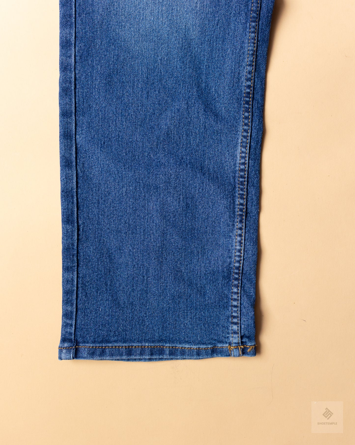 Goerge Straight Jeans