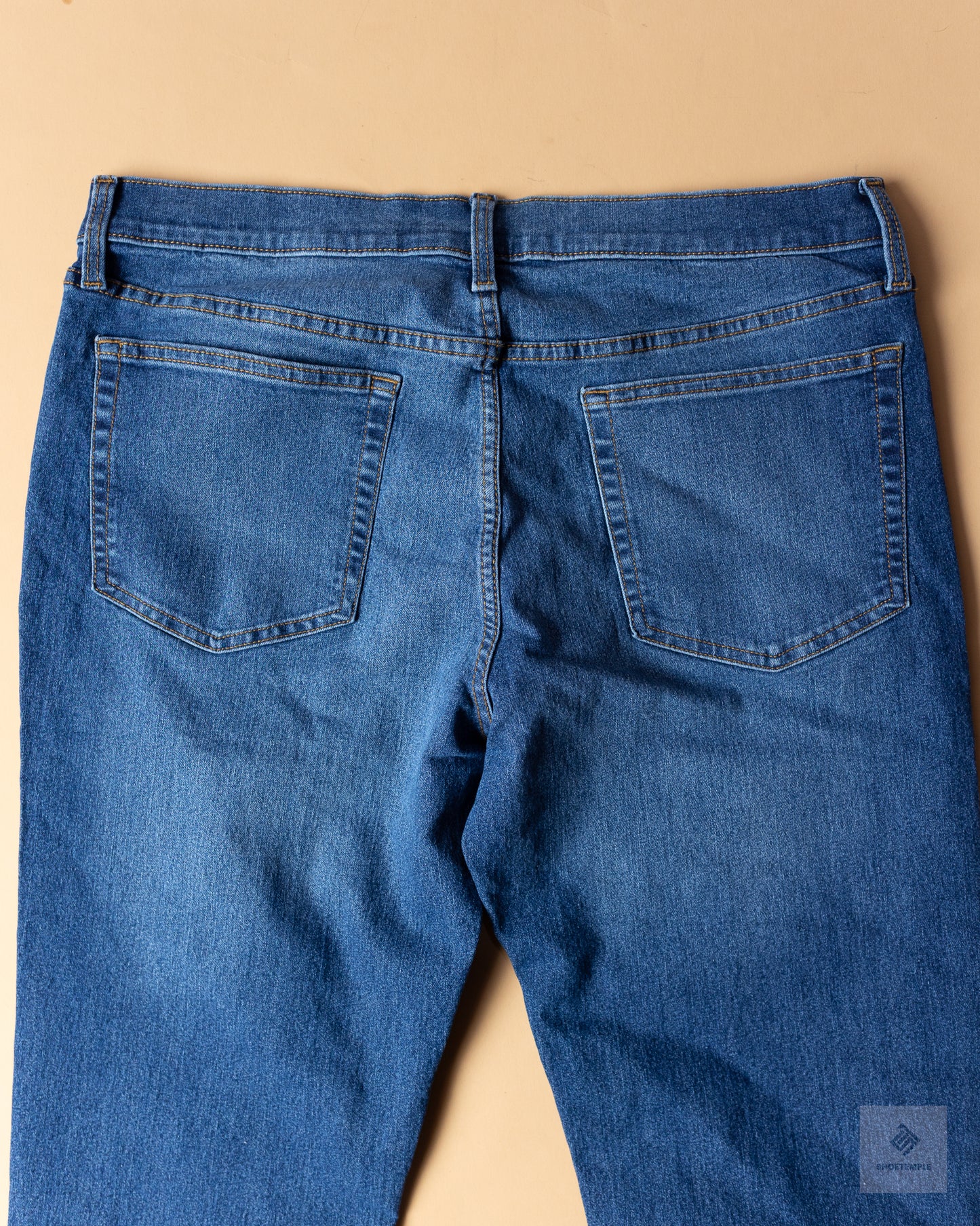 Goerge Straight Jeans
