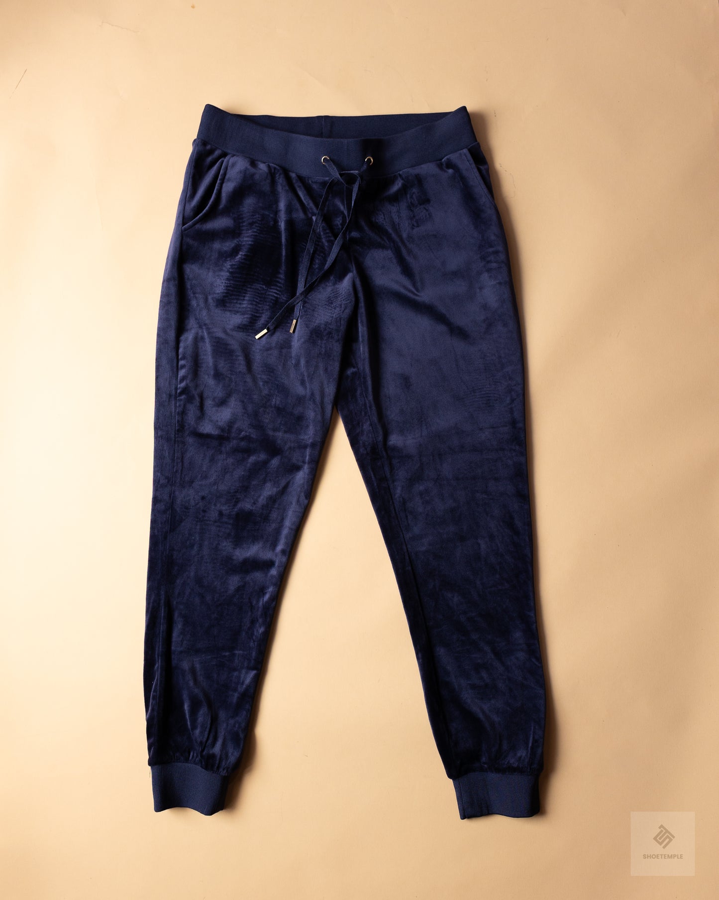 White Mark velour jogger