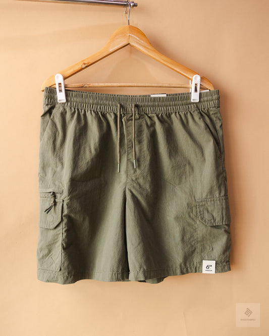 No Boundaries Side Pocket Shorts Green