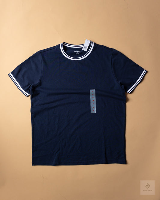Old Navy T-Shirt