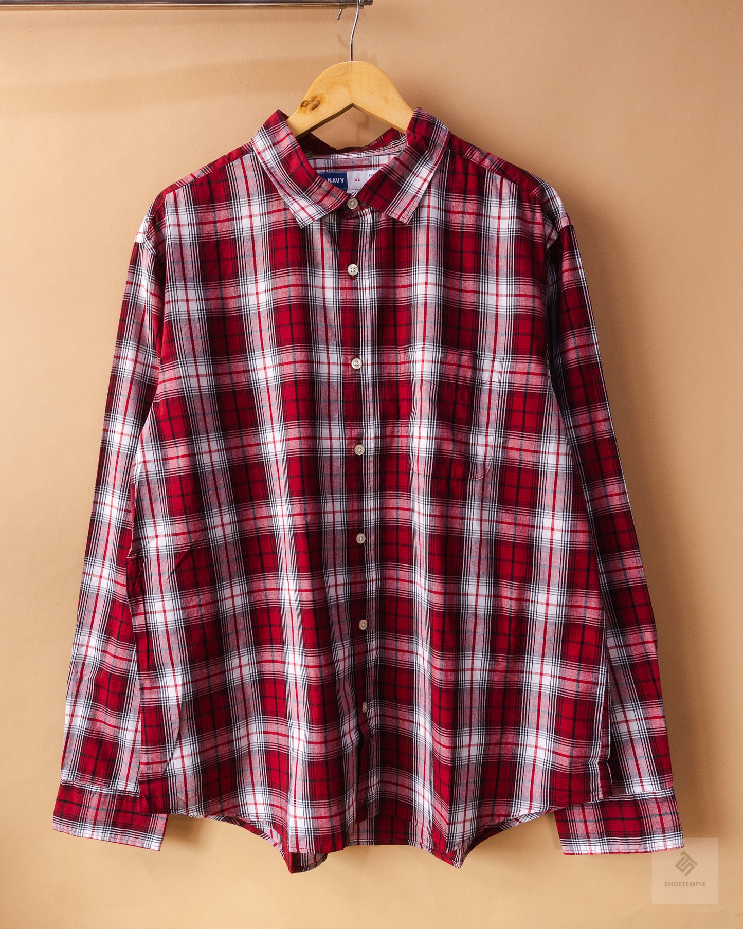 Old Navy Long Sleeve plaid flannel button-down shirt