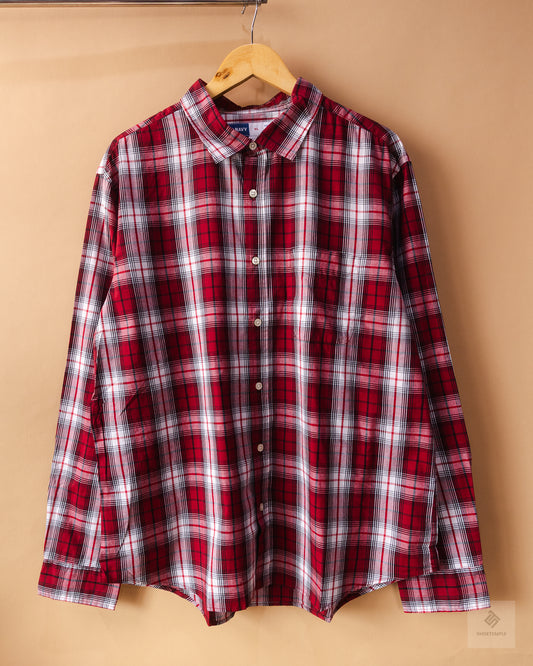 Old Navy Long Sleeve plaid flannel button-down shirt