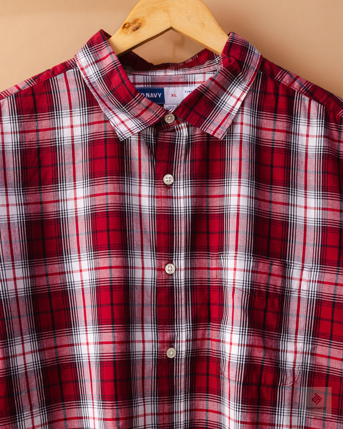 Old Navy Long Sleeve plaid flannel button-down shirt