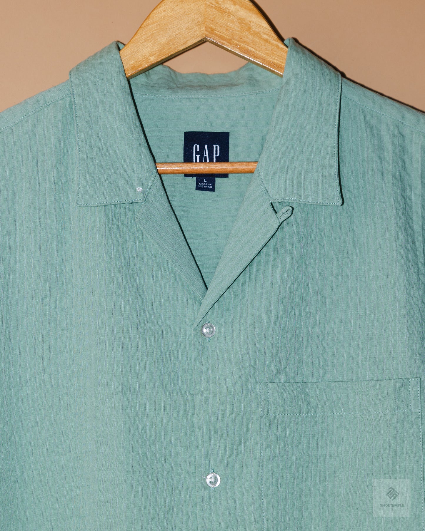 Gap Short Sleeve Shirt