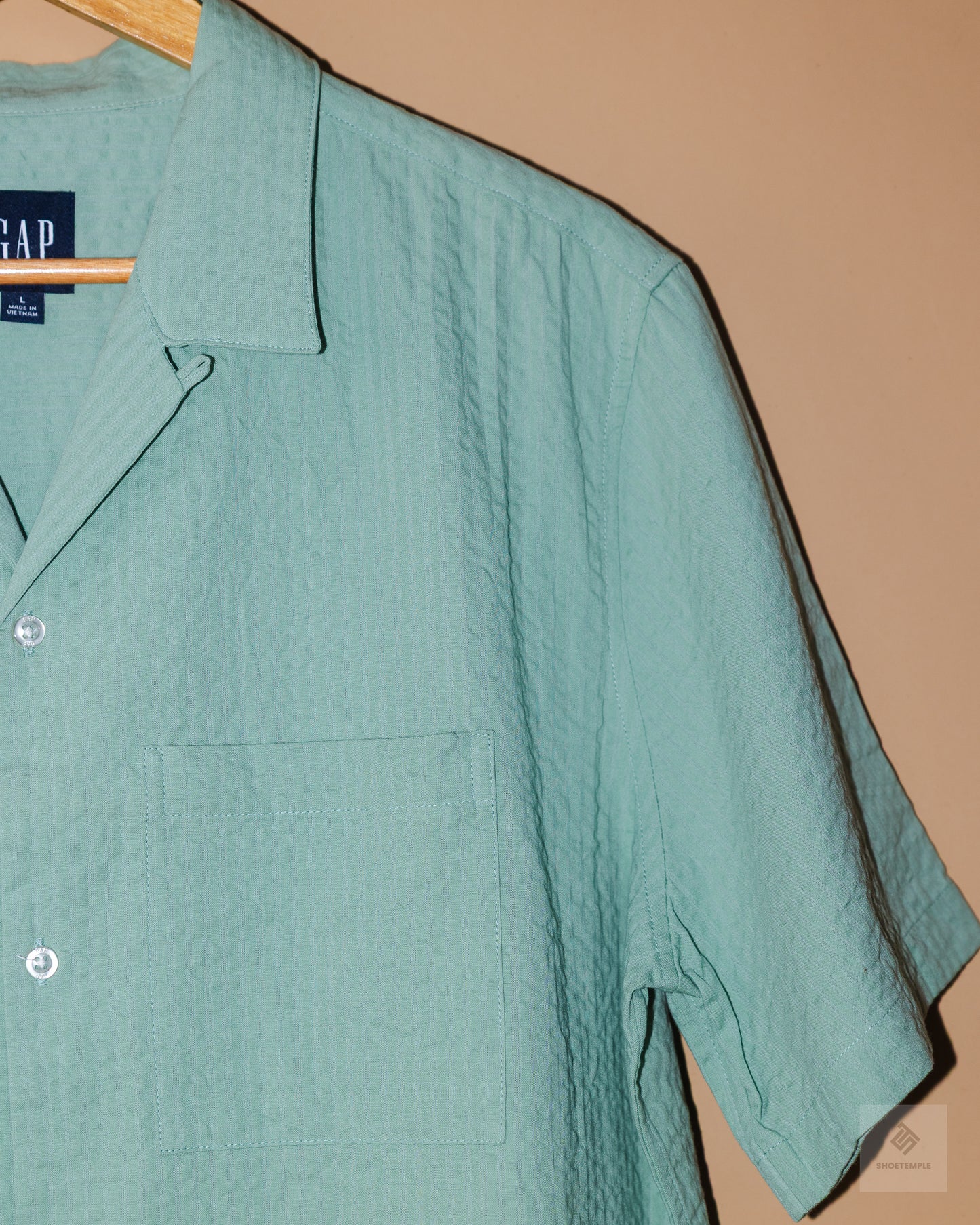 Gap Short Sleeve Shirt