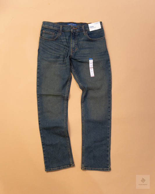 Arizona Slim Straight Jeans