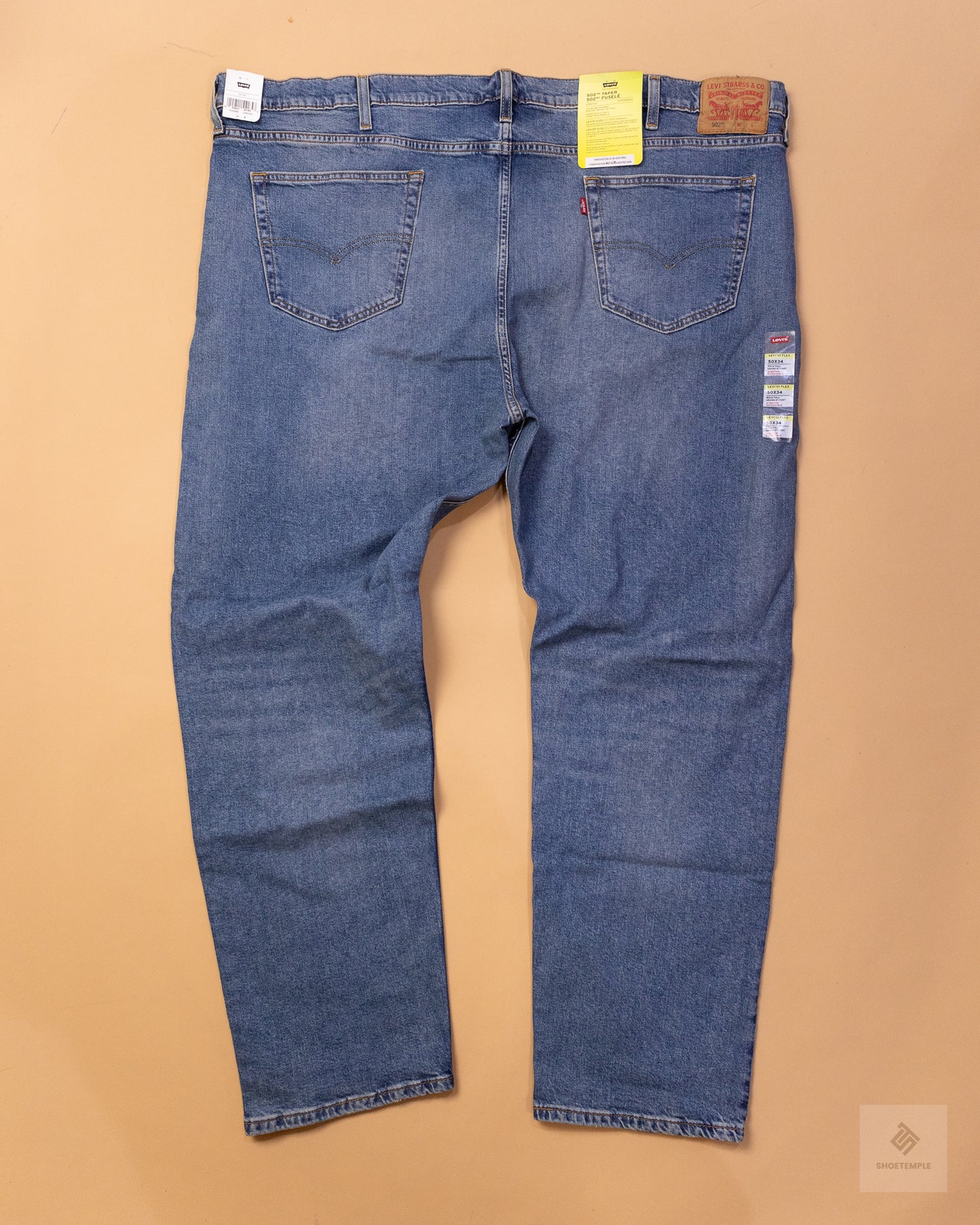 Levis Stretch Straight Fit