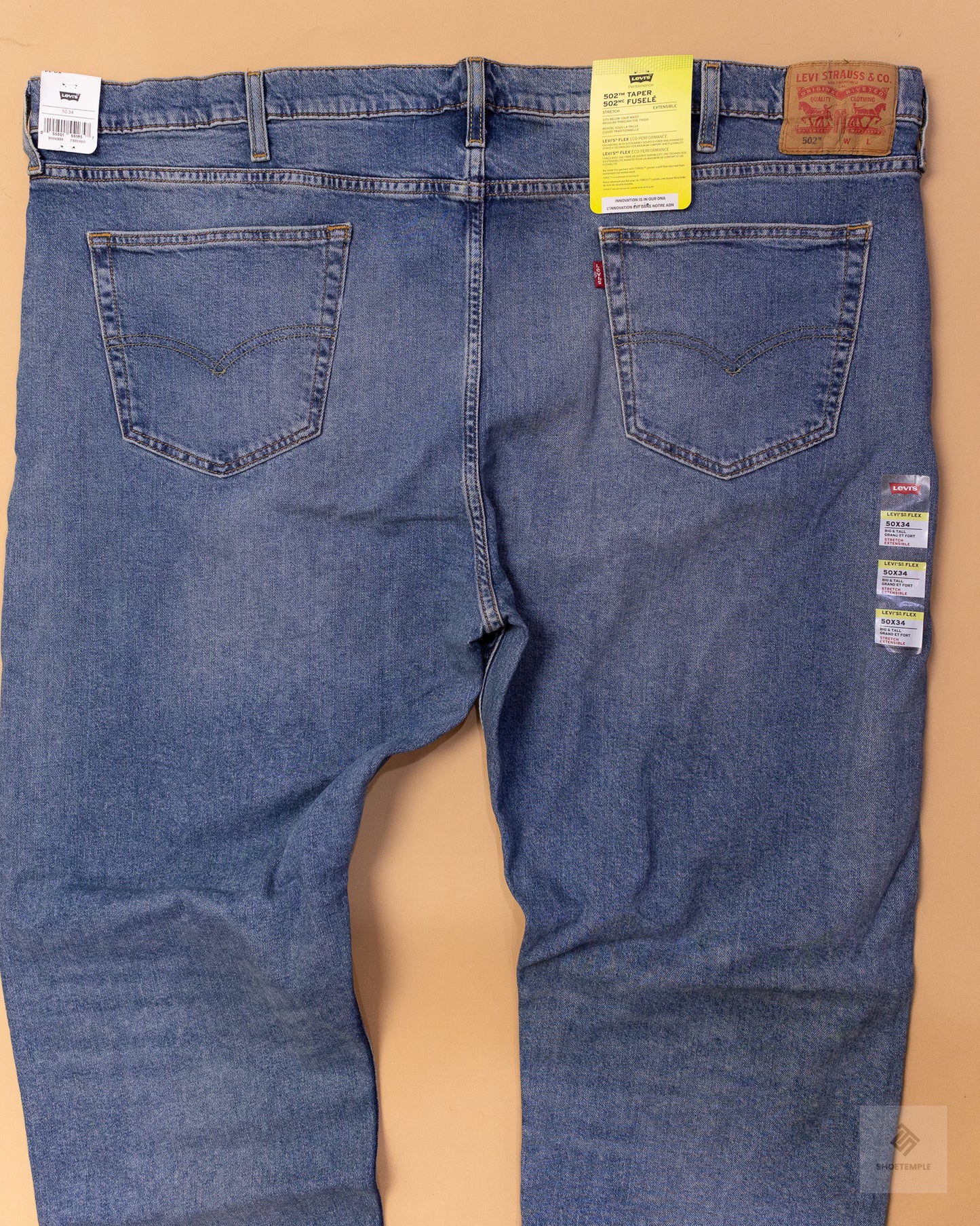 Levis Stretch Straight Fit