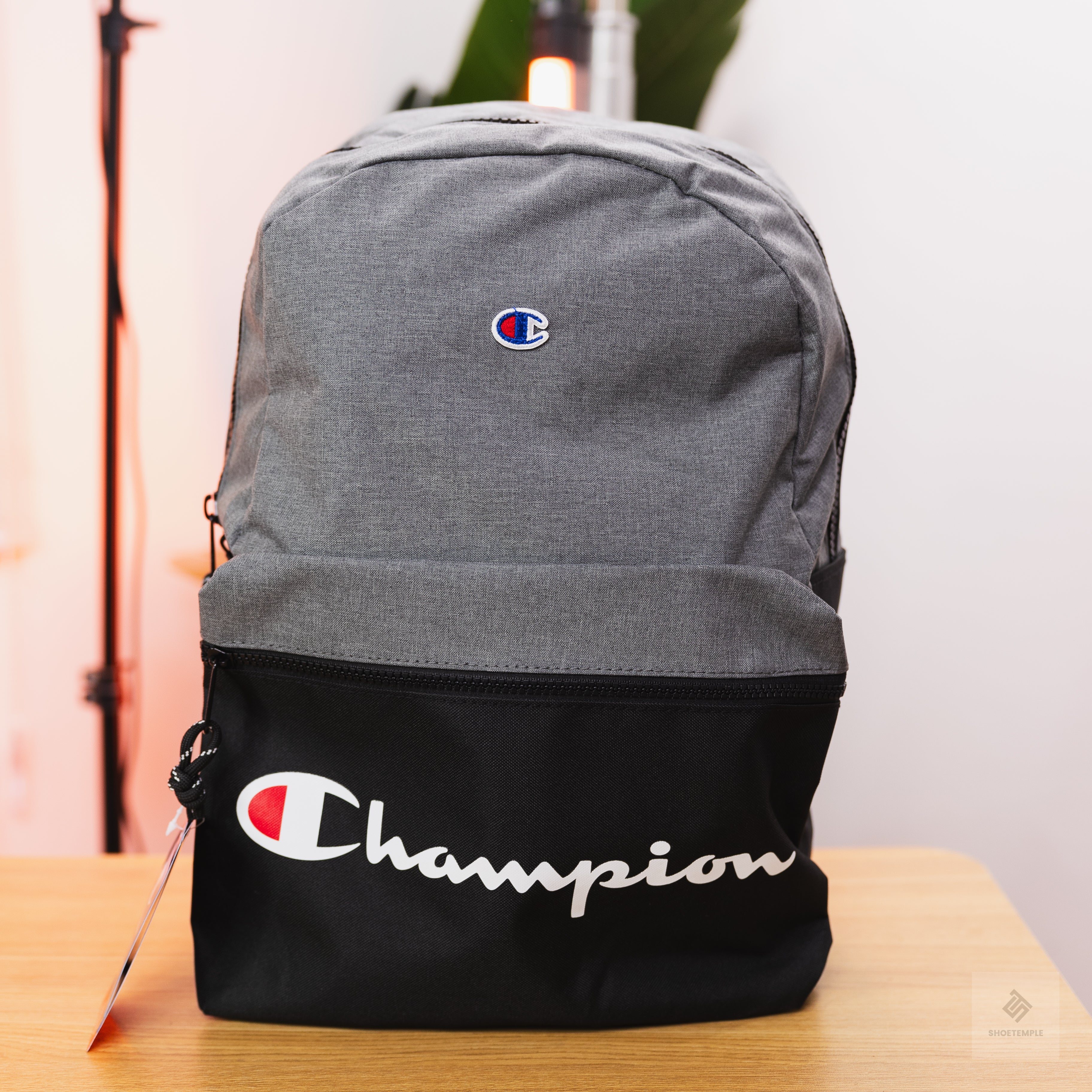 Champion Manuscript Backpack Shoetemplegh