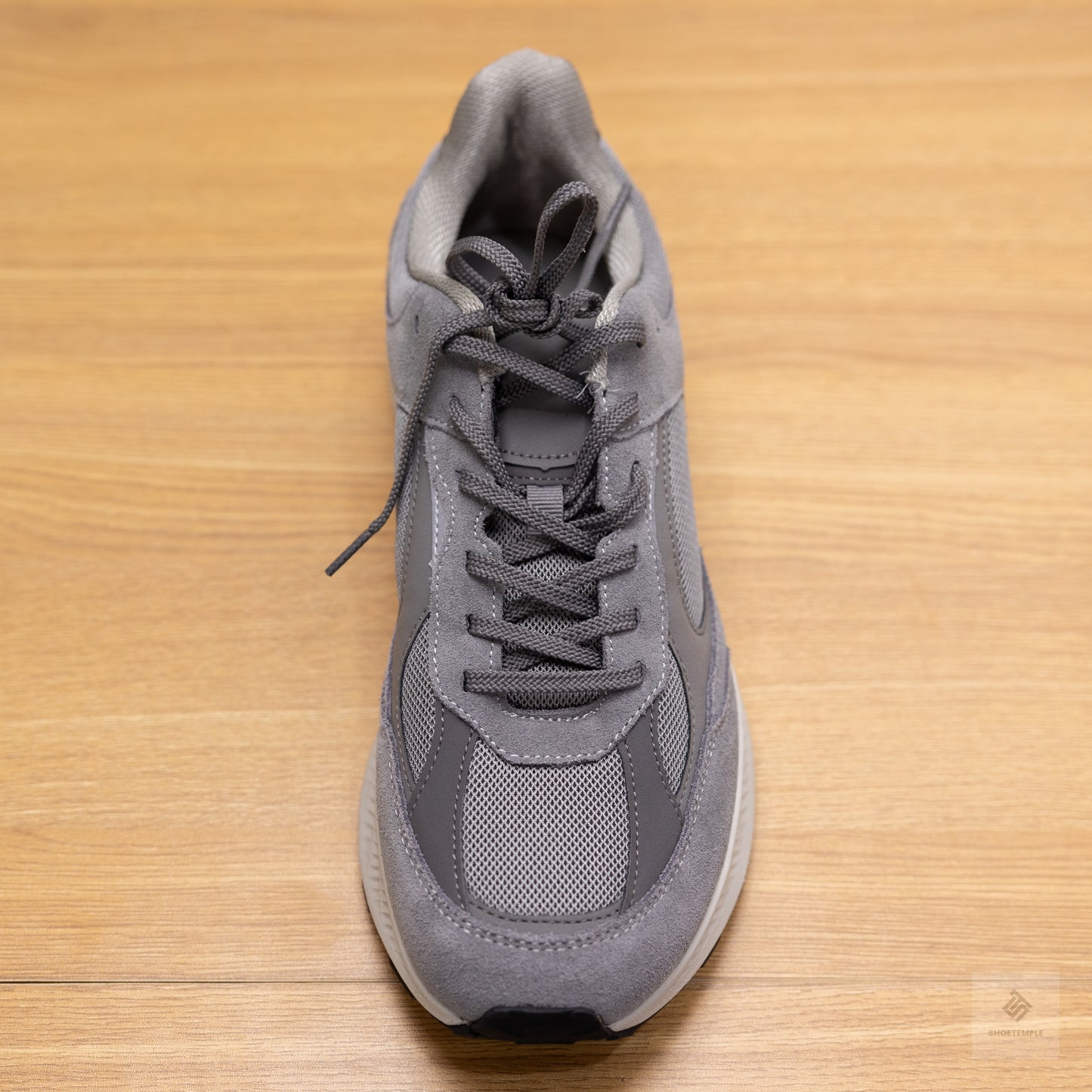 Zara Leather Running Sneakers