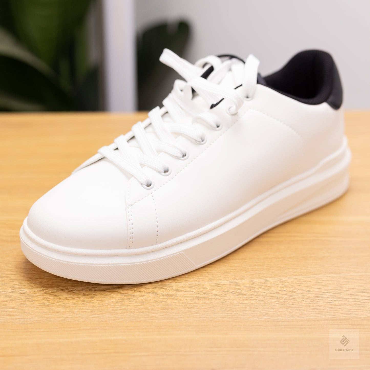 Zara White Chunky Sole Sneaker