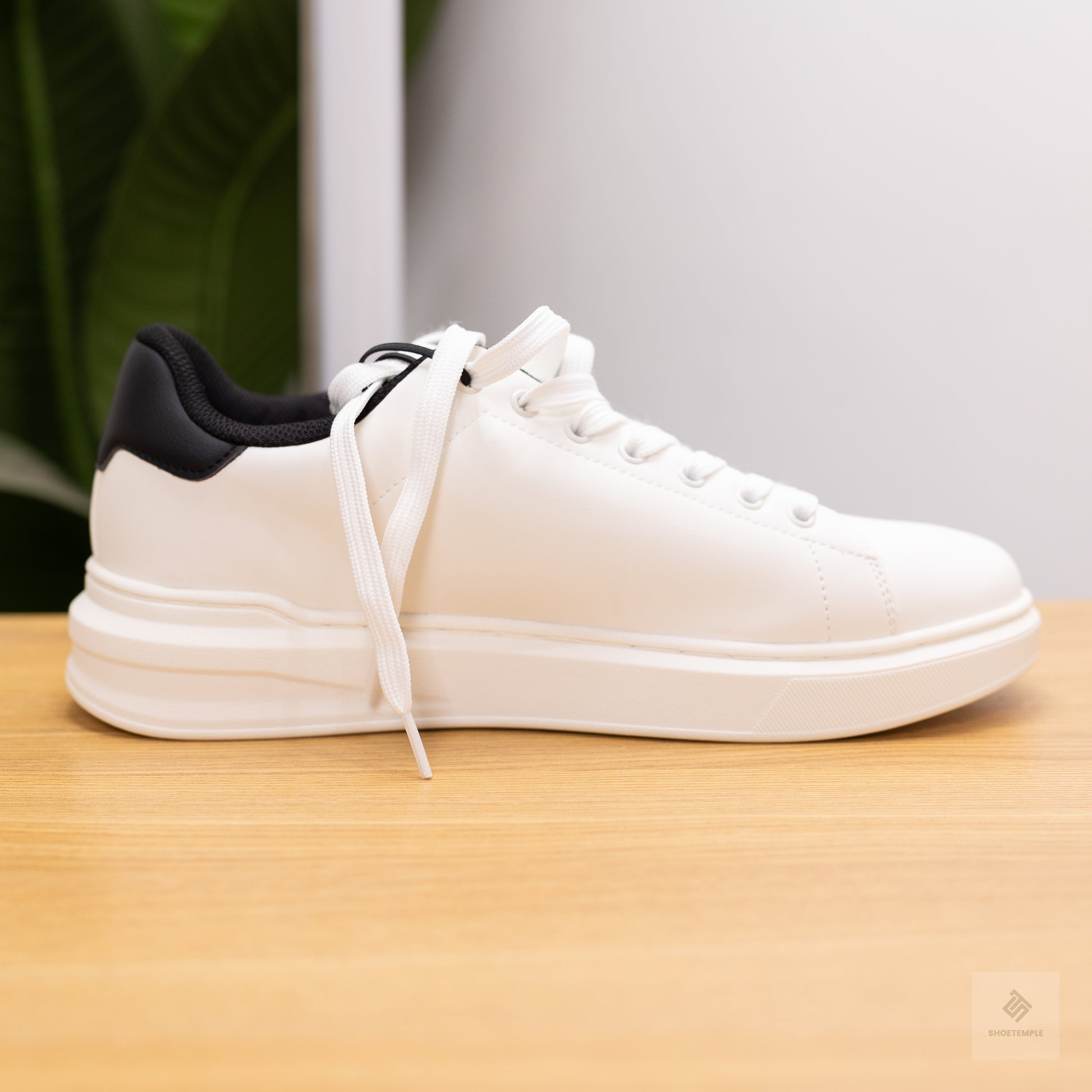 Zara White Chunky Sole Sneaker - Main Image