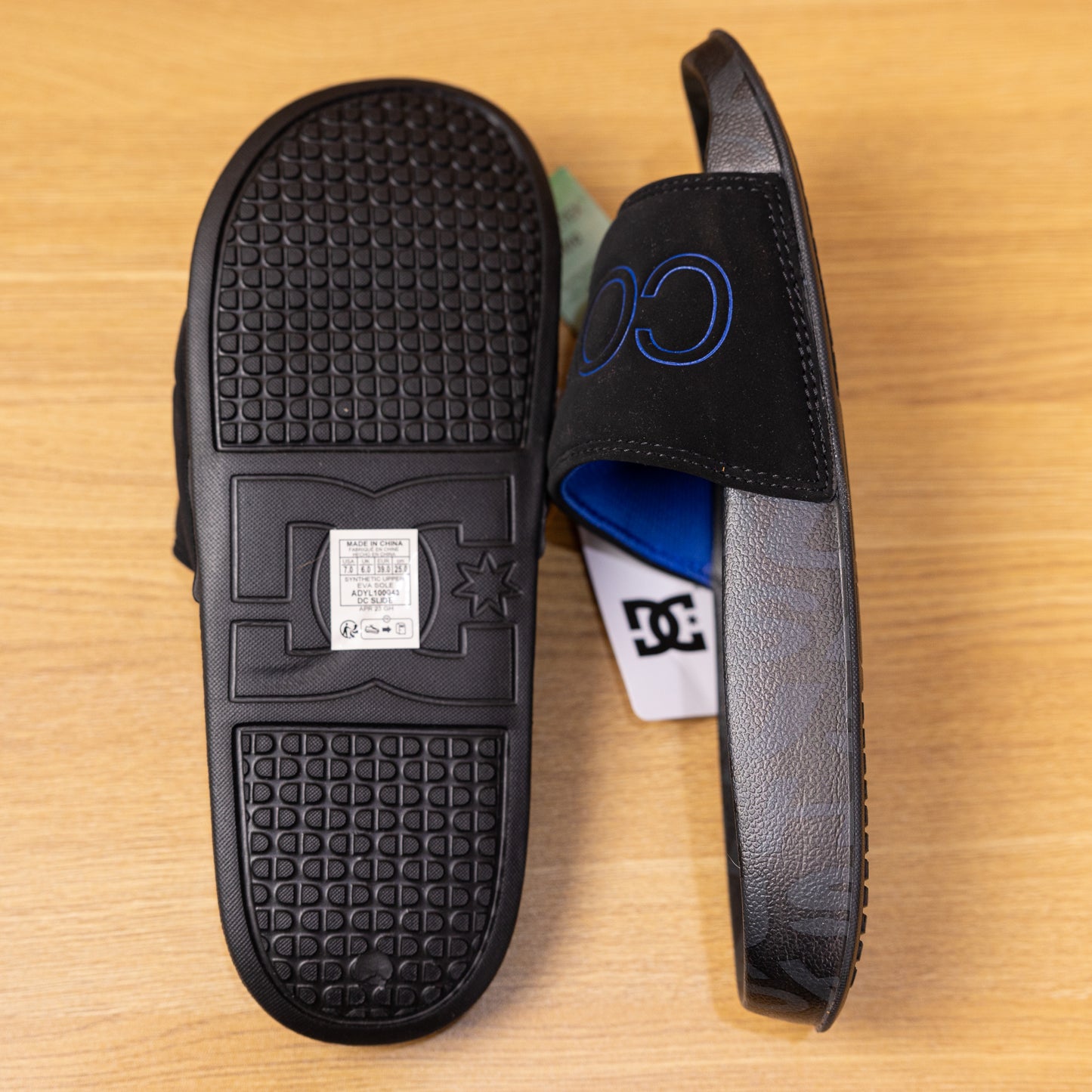 DC Shoes Slides BLack/Blue