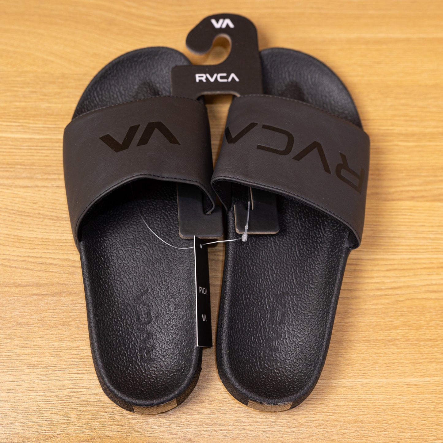 RVCA VA All Black Slides