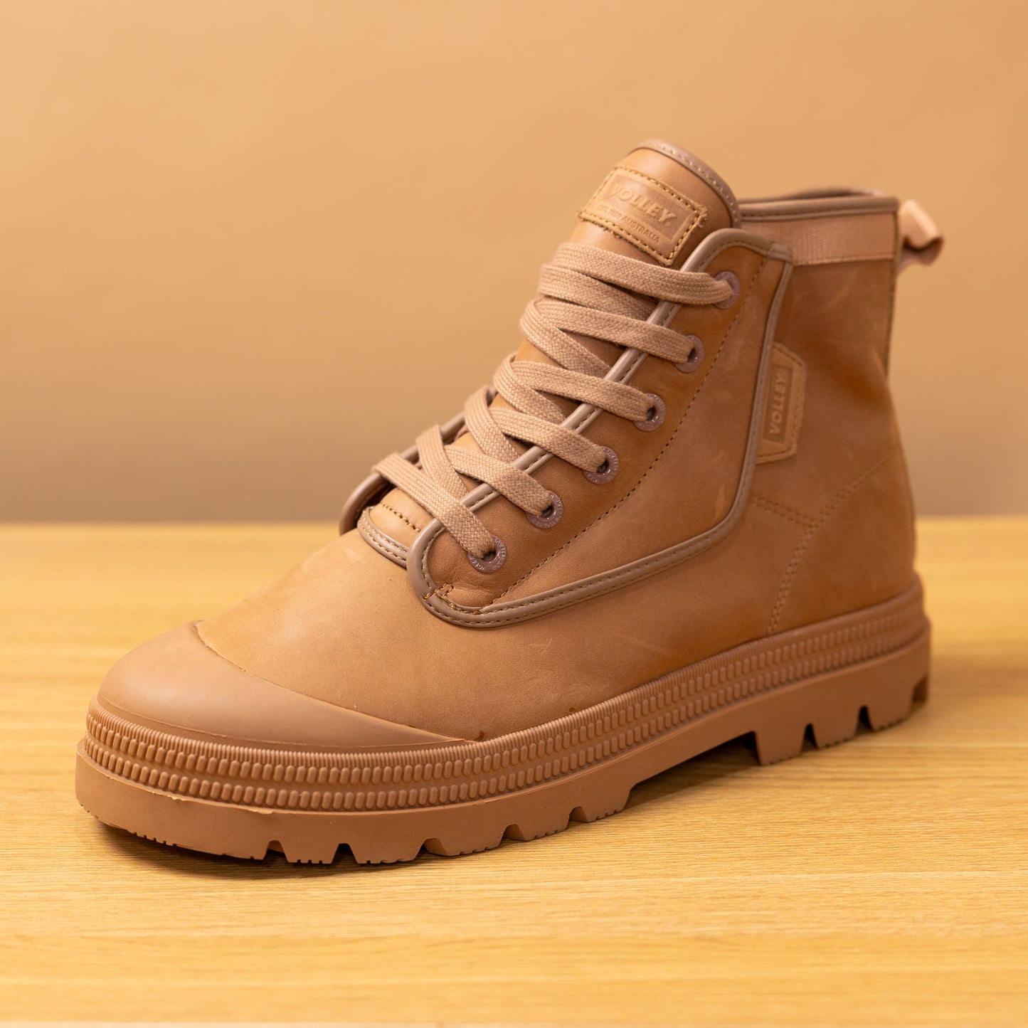 Volley Overdrip Leather Boots Brown