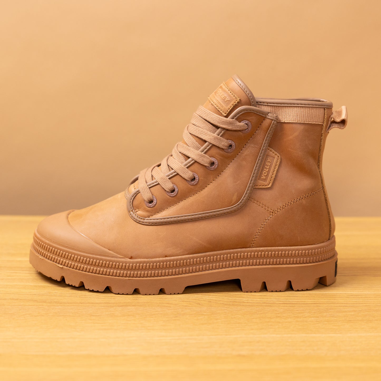 Volley Overdrip Leather Boots Brown