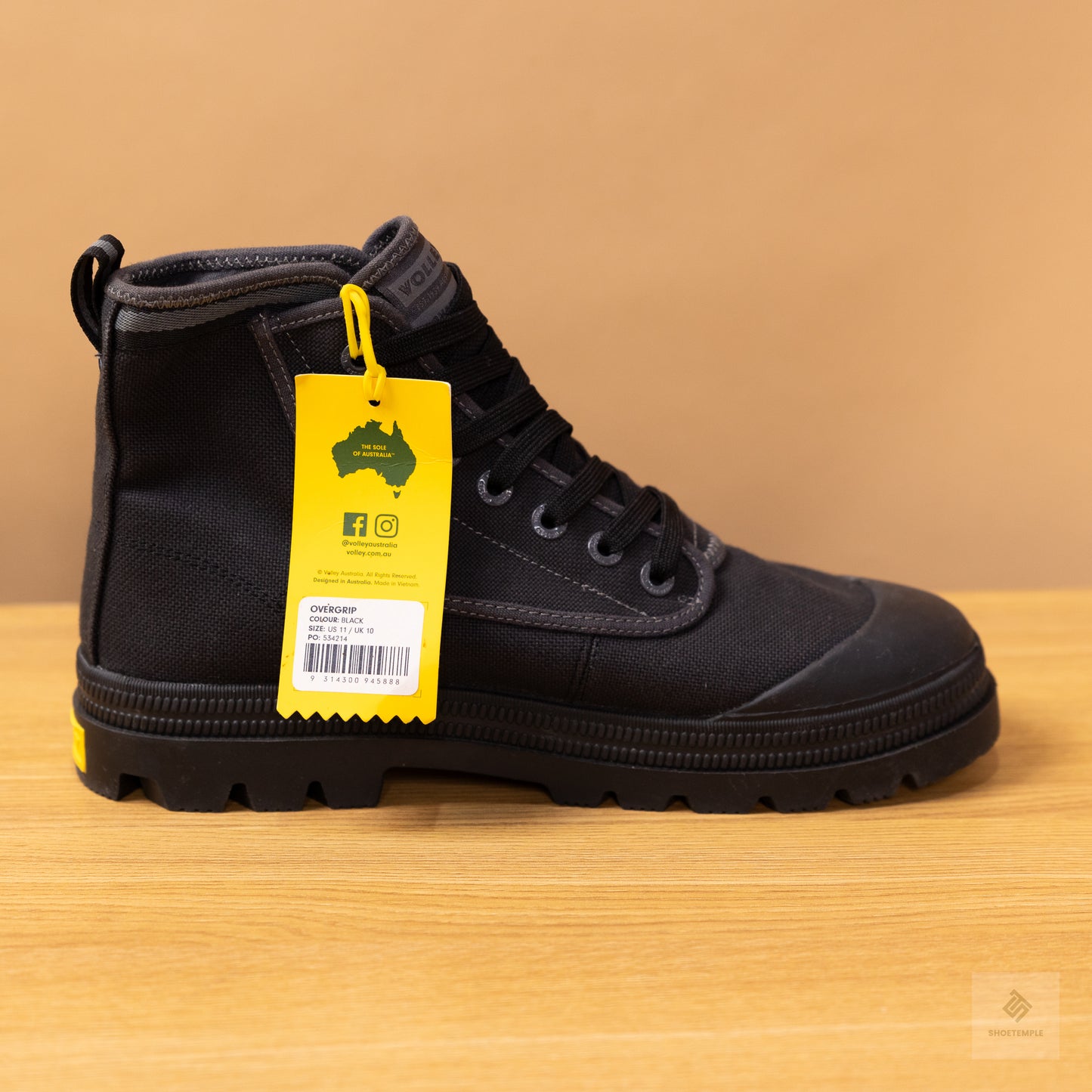 Volley Overdrip Canvas Boots Black