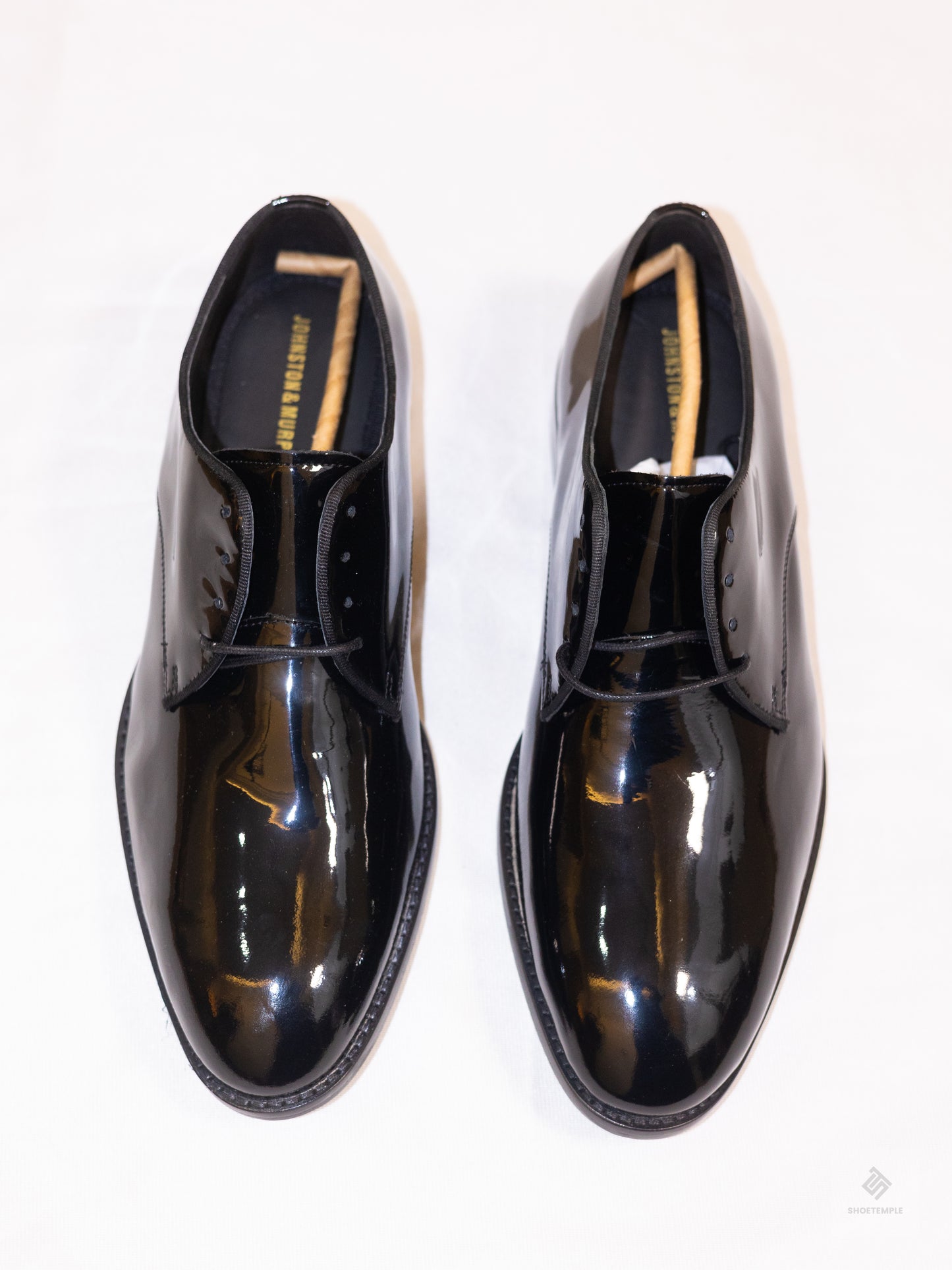 Johsnton & Murphy Italian Patent Calfskin