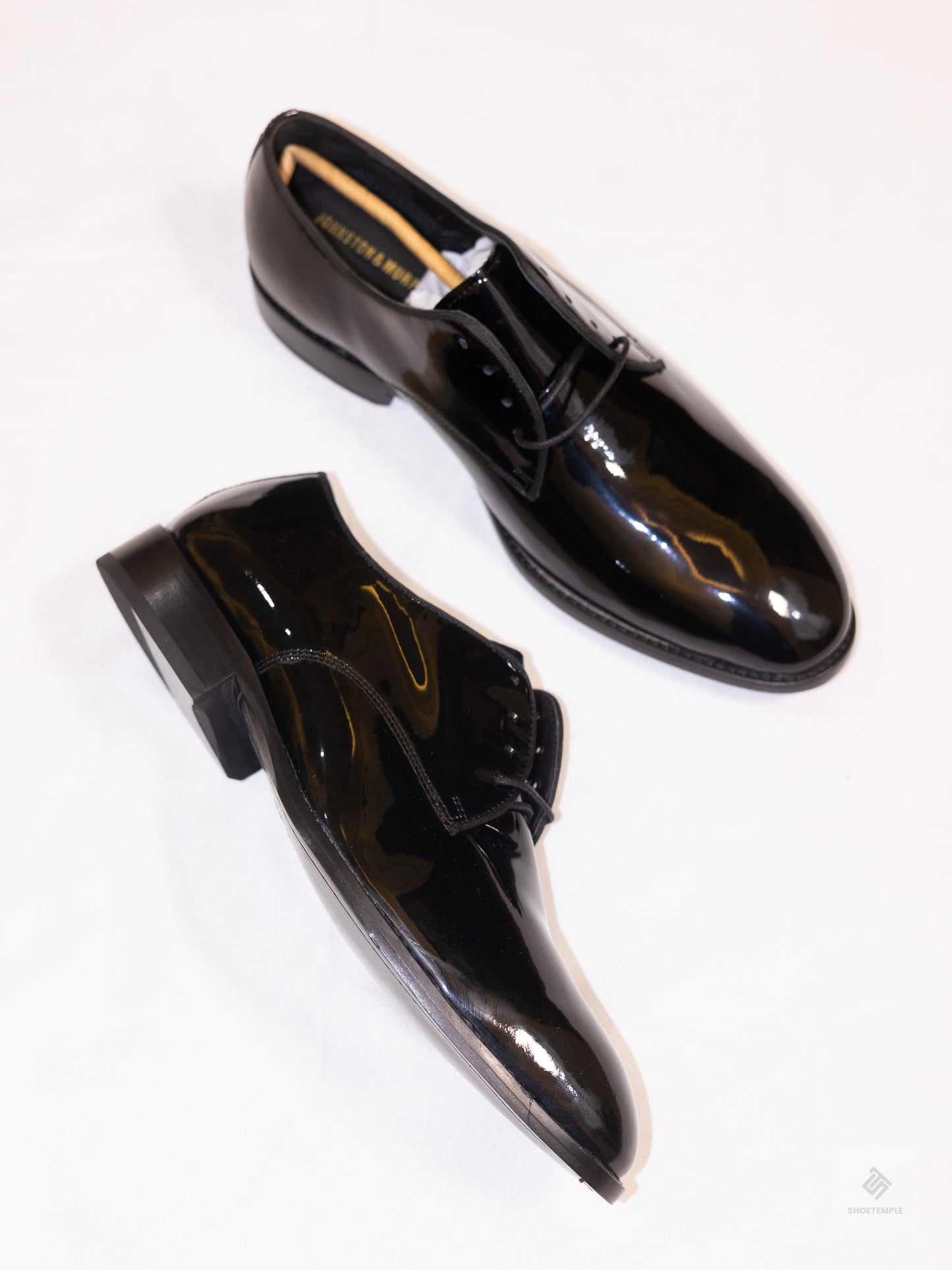 Johsnton & Murphy Italian Patent Calfskin