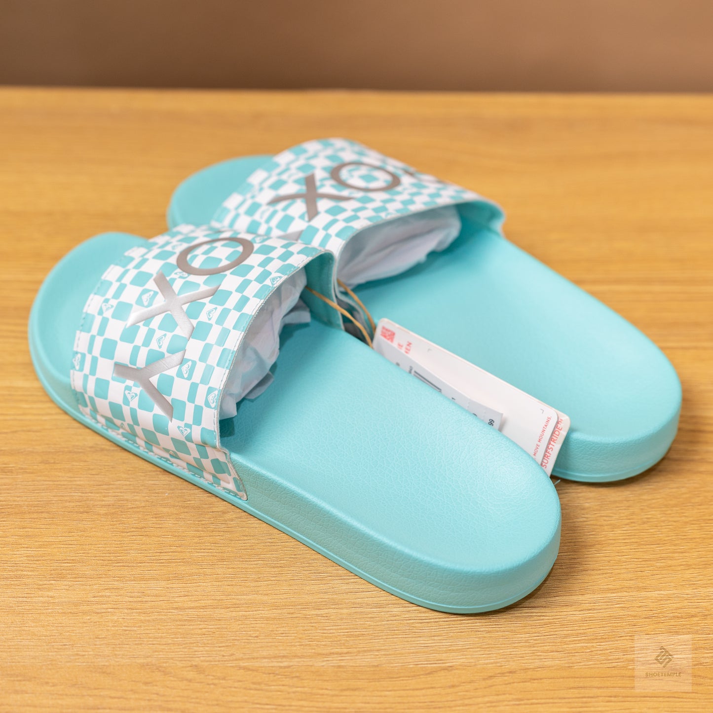 Roxy Slides Check Pattern