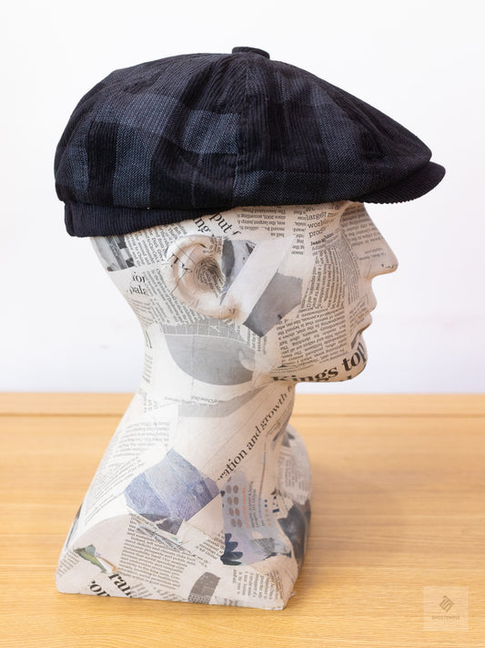 Newsboy Cap (Black Checkered)