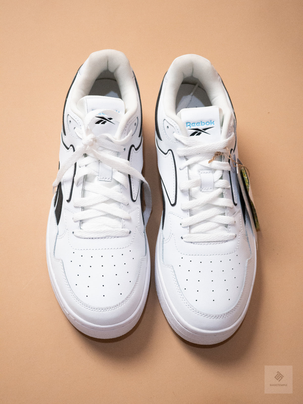 Reebok ATR Chill sneakers
