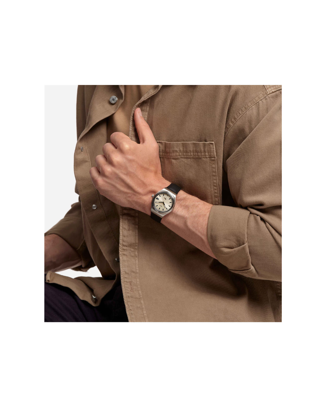 Swatch UNAVOIDABLE Unisex Watch (Model: SY23S408), black 42mm