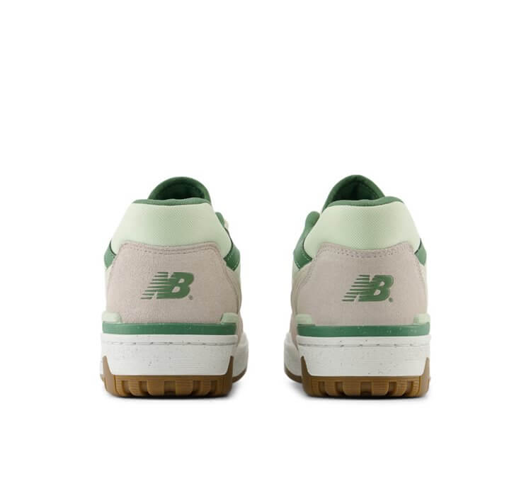 New Balance 550 Sneaker – Beige/Green