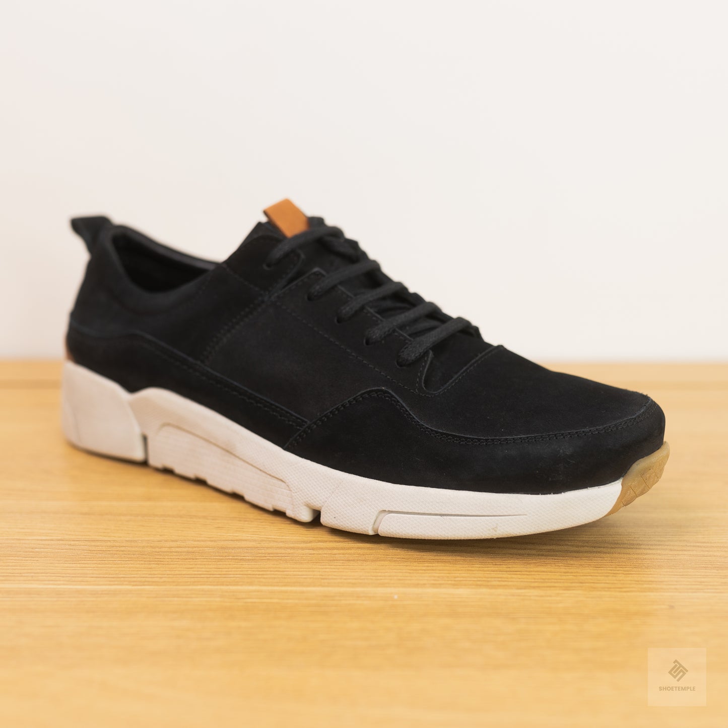 Colorado Leather Sneakers
