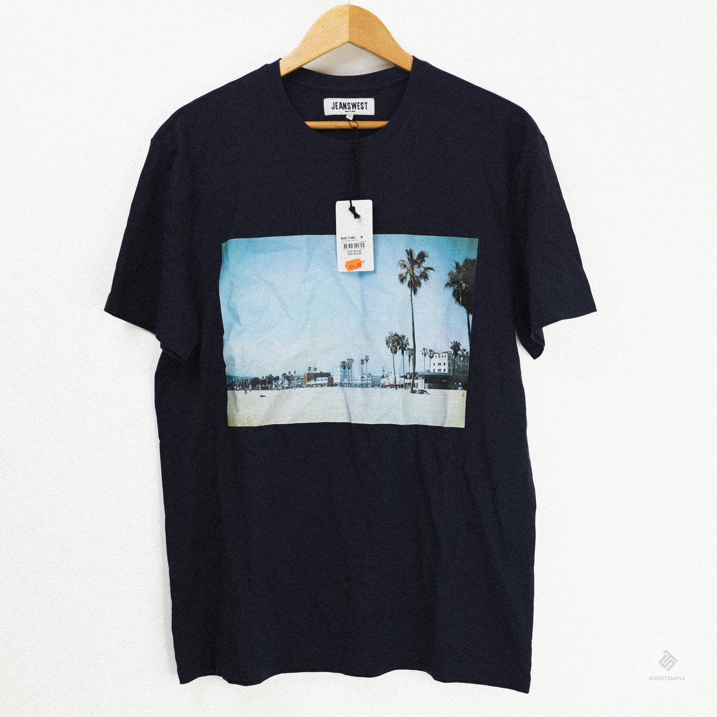 Jeans West Graphic Tee